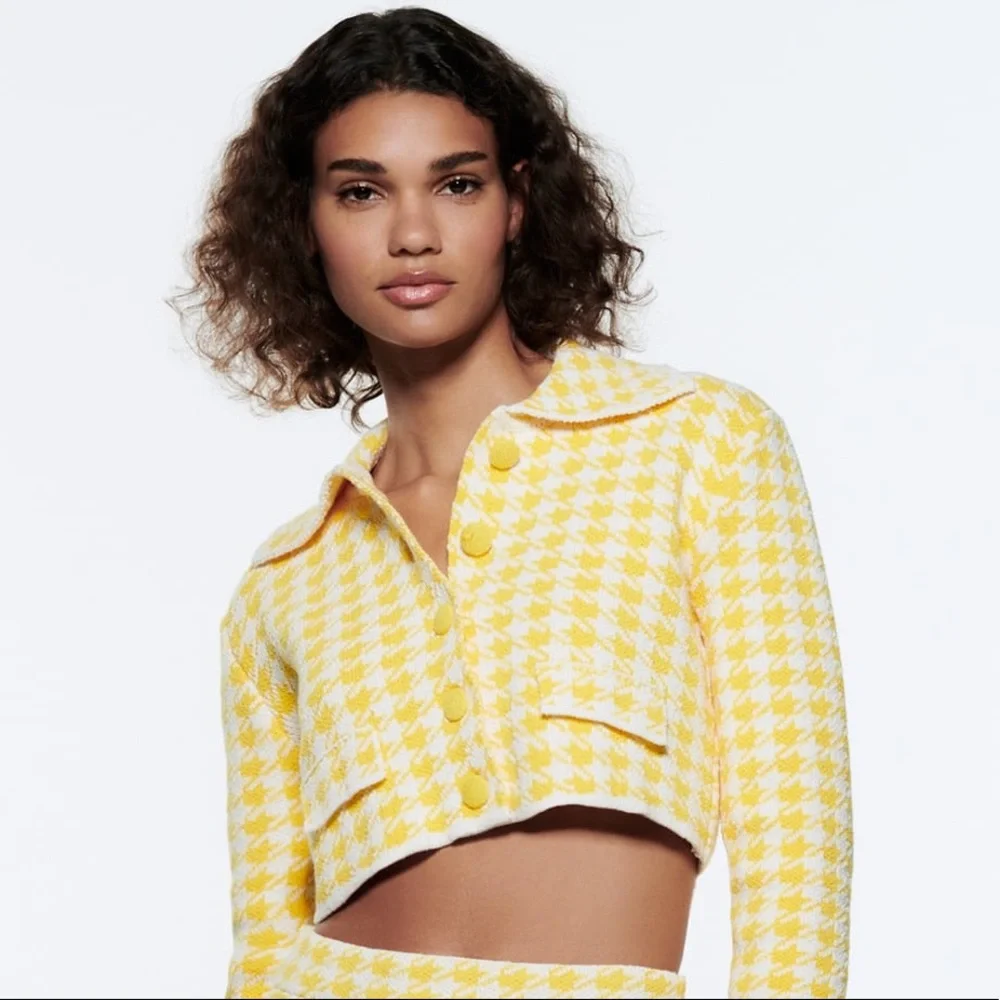 Zara Yellow Houndstooth Cropped Cardigan - Picture 12 of 16